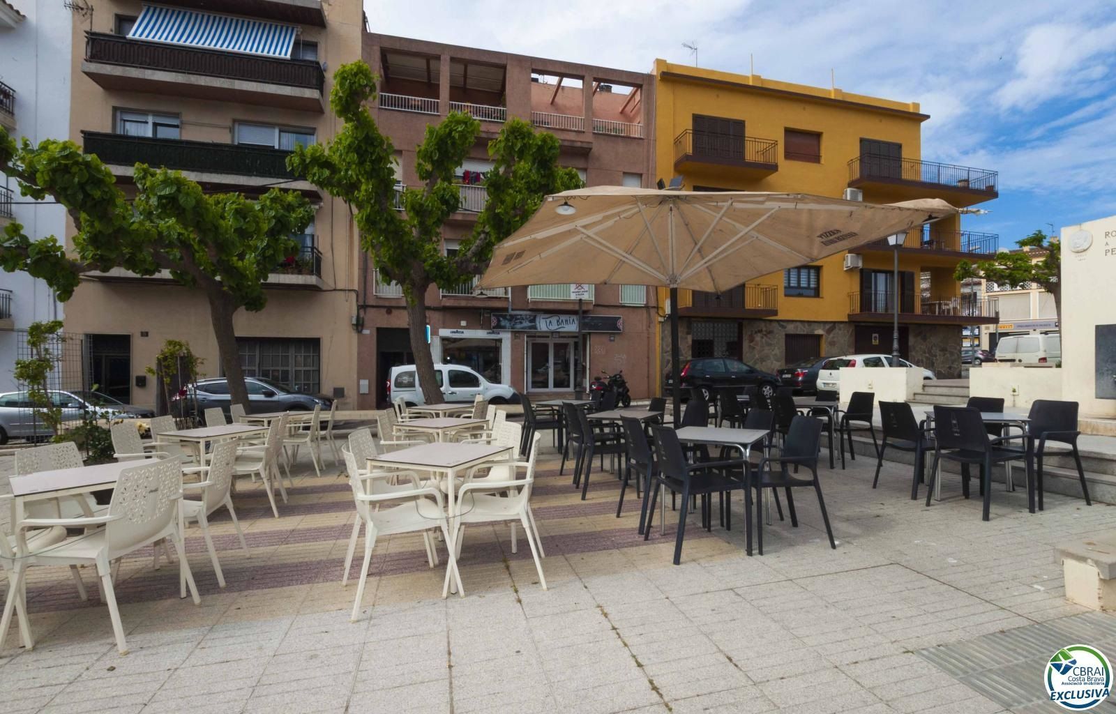 Local comercial